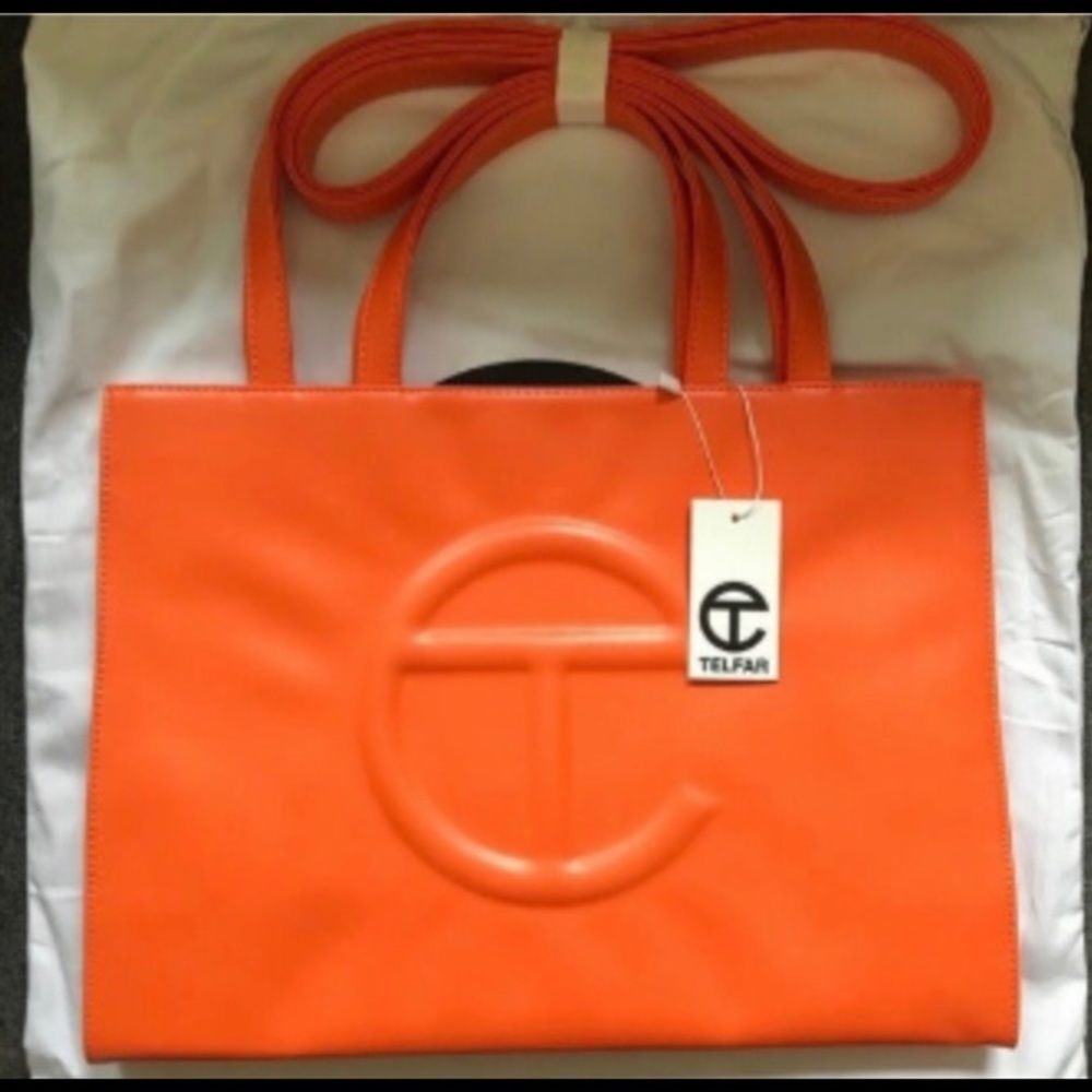 TELFAR MEDIUM SIZE BAG